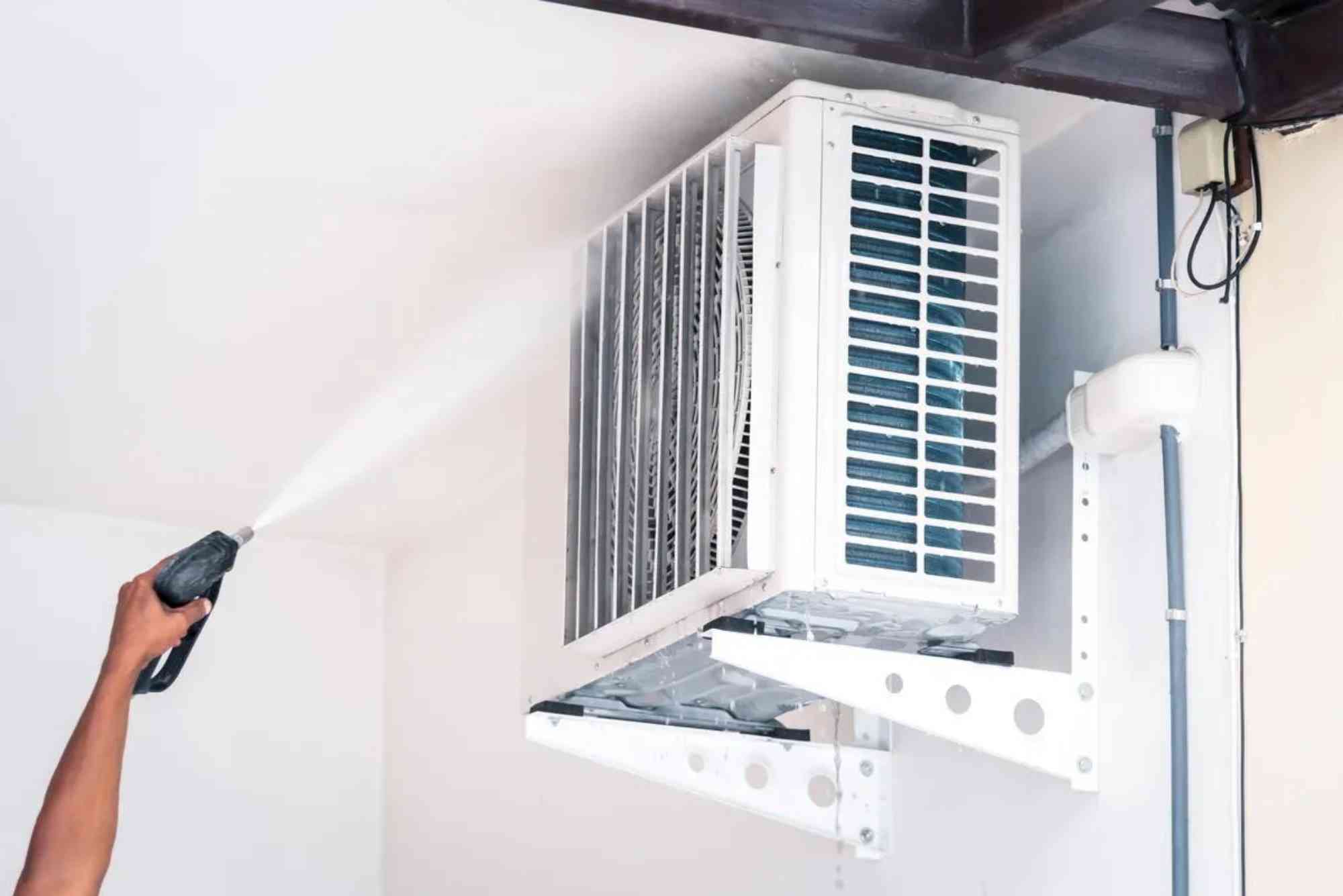 How Regular Coil Cleaning Can Improve AC Efficiency in Dubai’s Heat