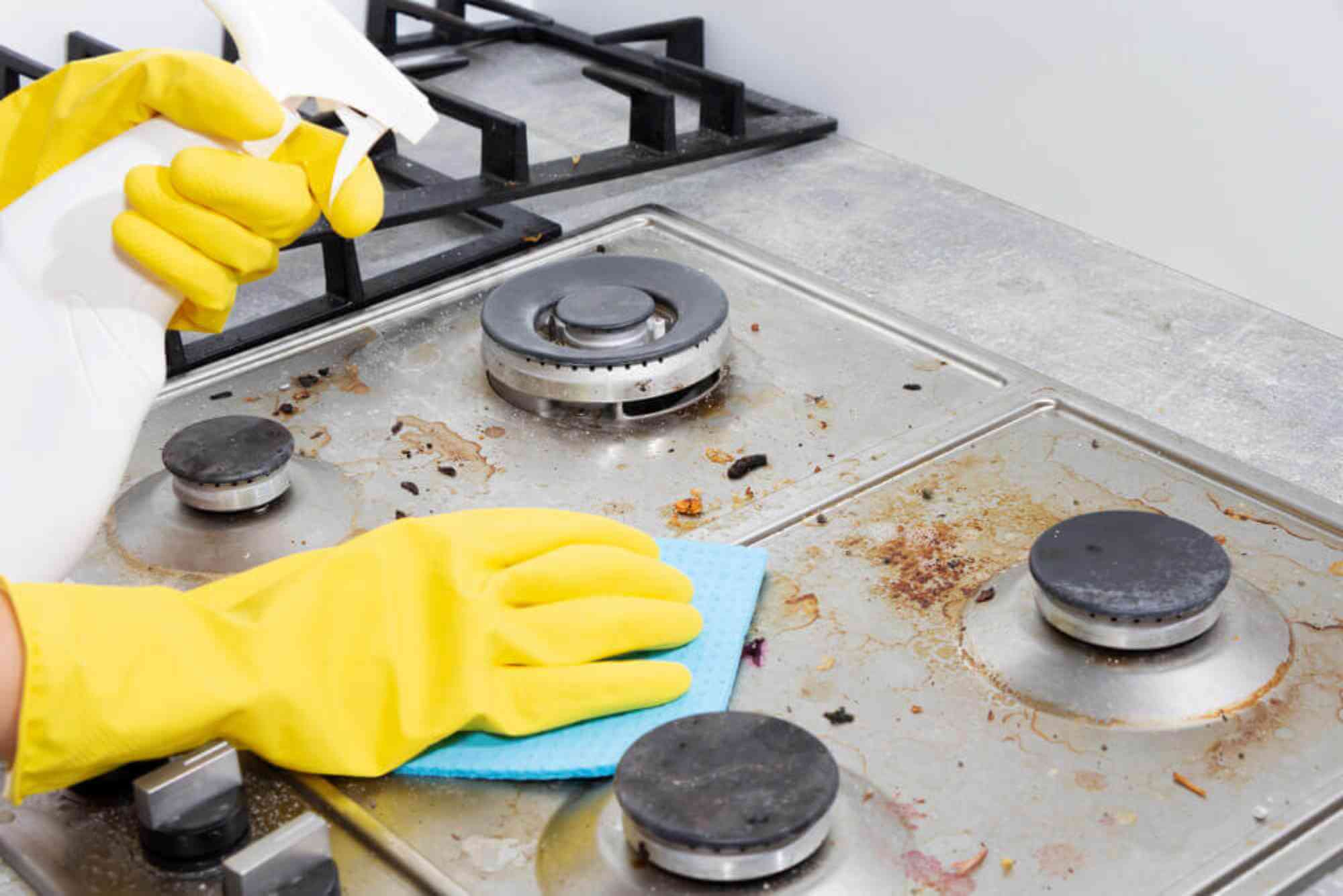 Preventing Rust On Stove Burners – Cleaning Tips For Coastal Dubai Homes