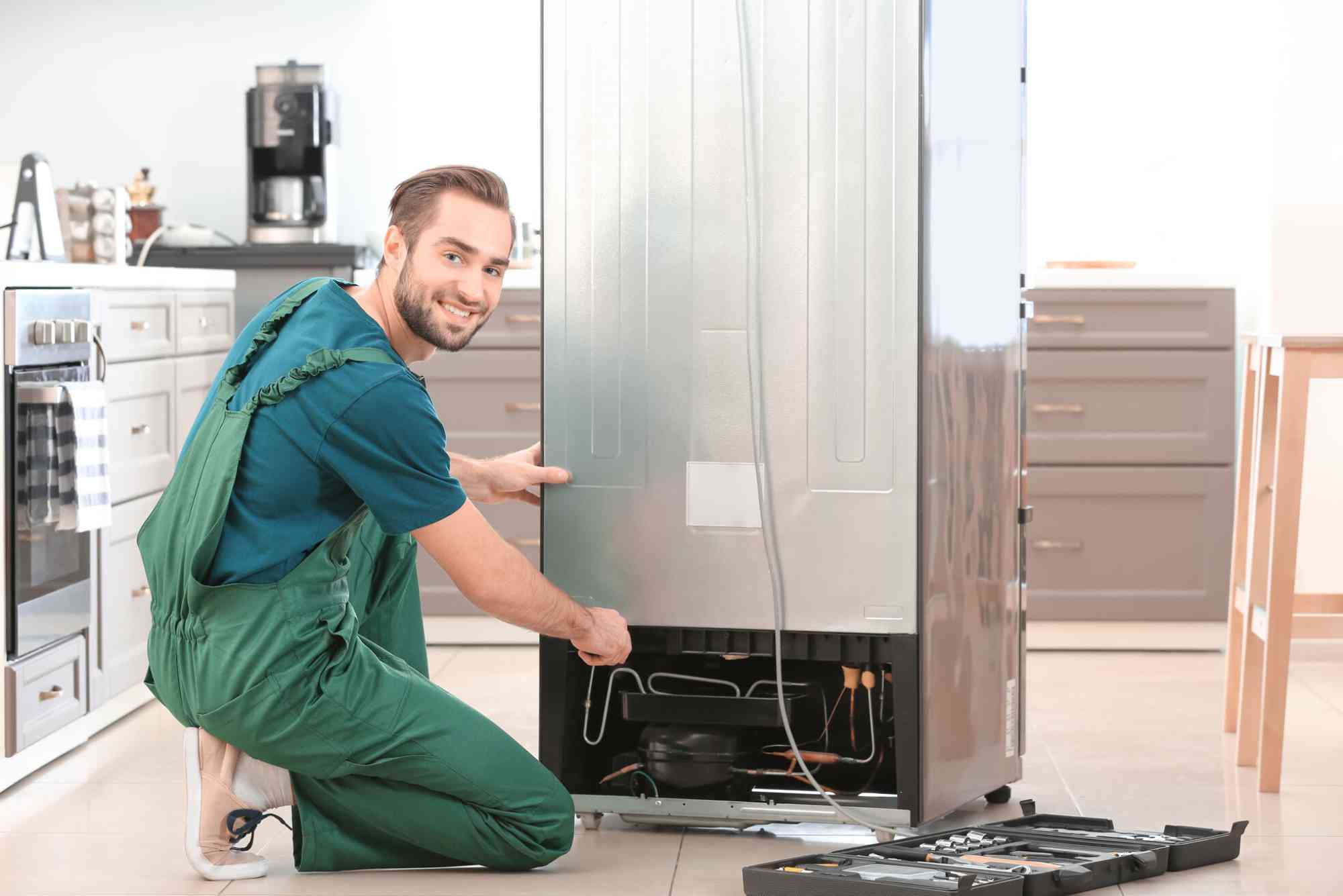 Top Signs Your Fridge Needs Immediate Repairs in Dubai.